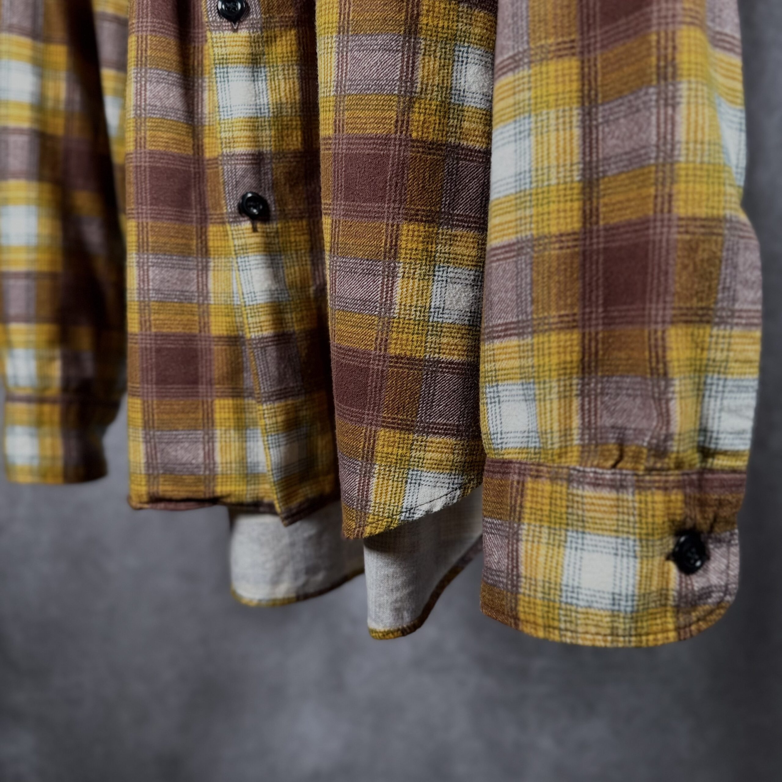 MASSES FLANNEL PLAID SHIRT ST 裾ラウンドカット接写