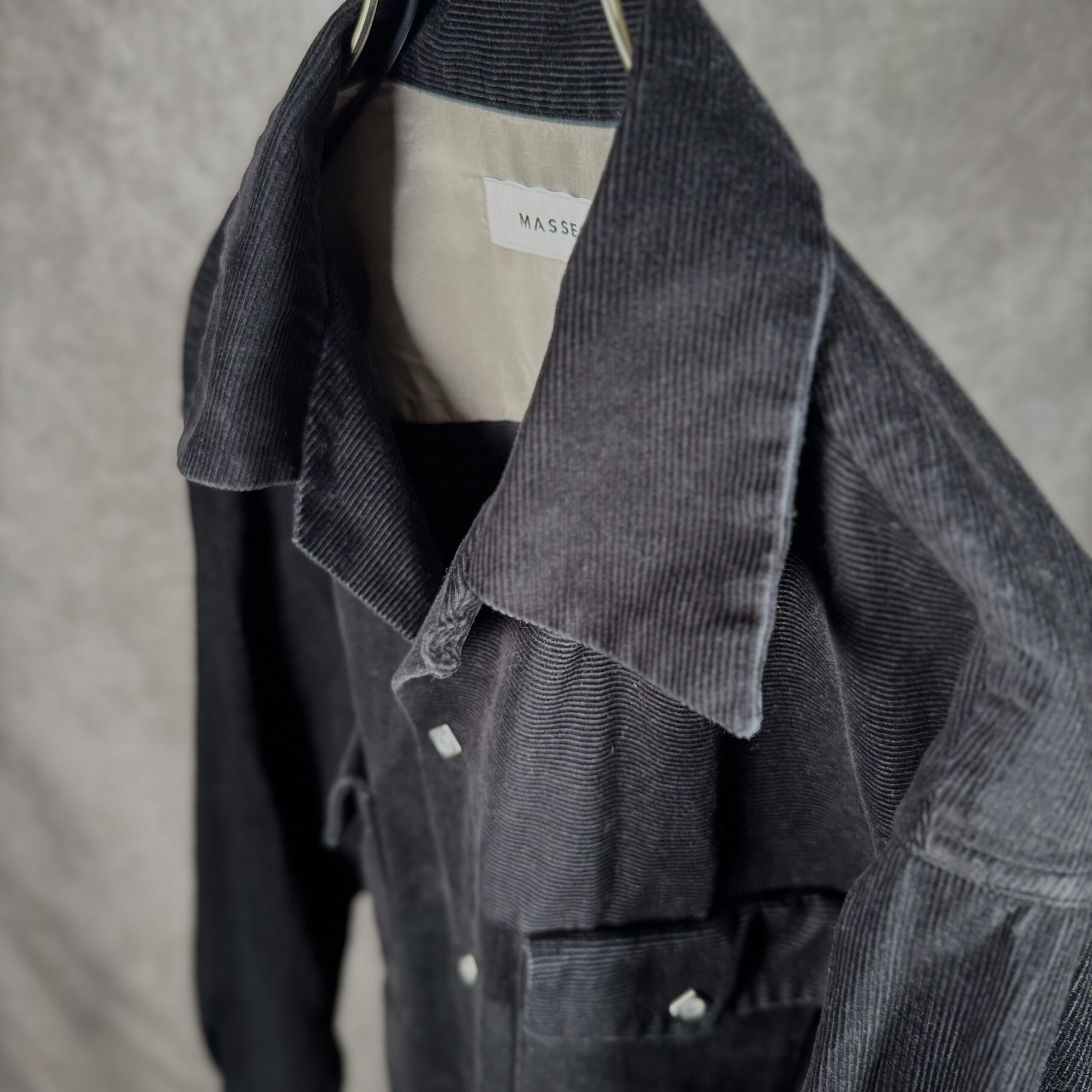 MASSES WESTERN CORDUROY SHIRT スナップボタン接写